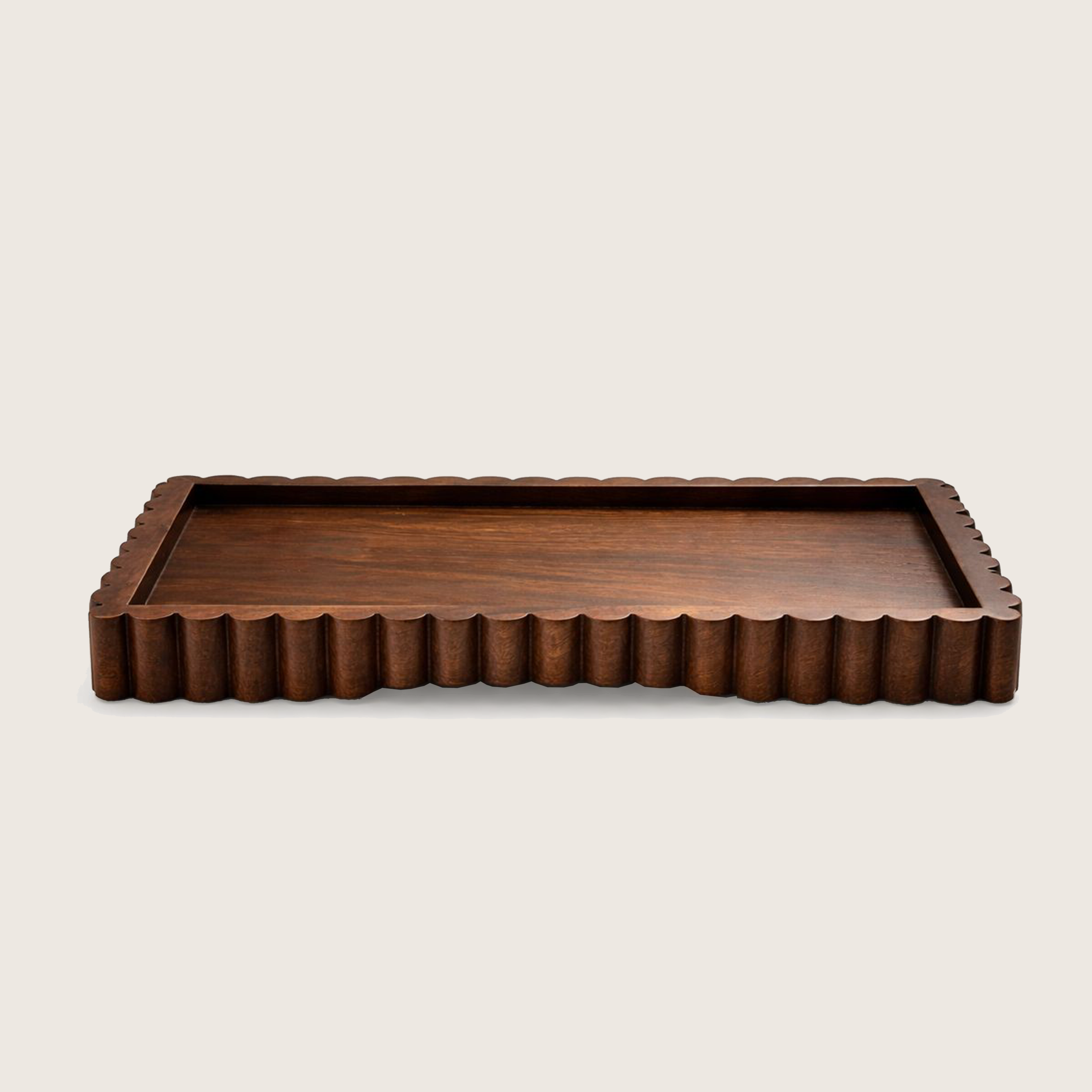 Wooden marble tray with fluted edge 