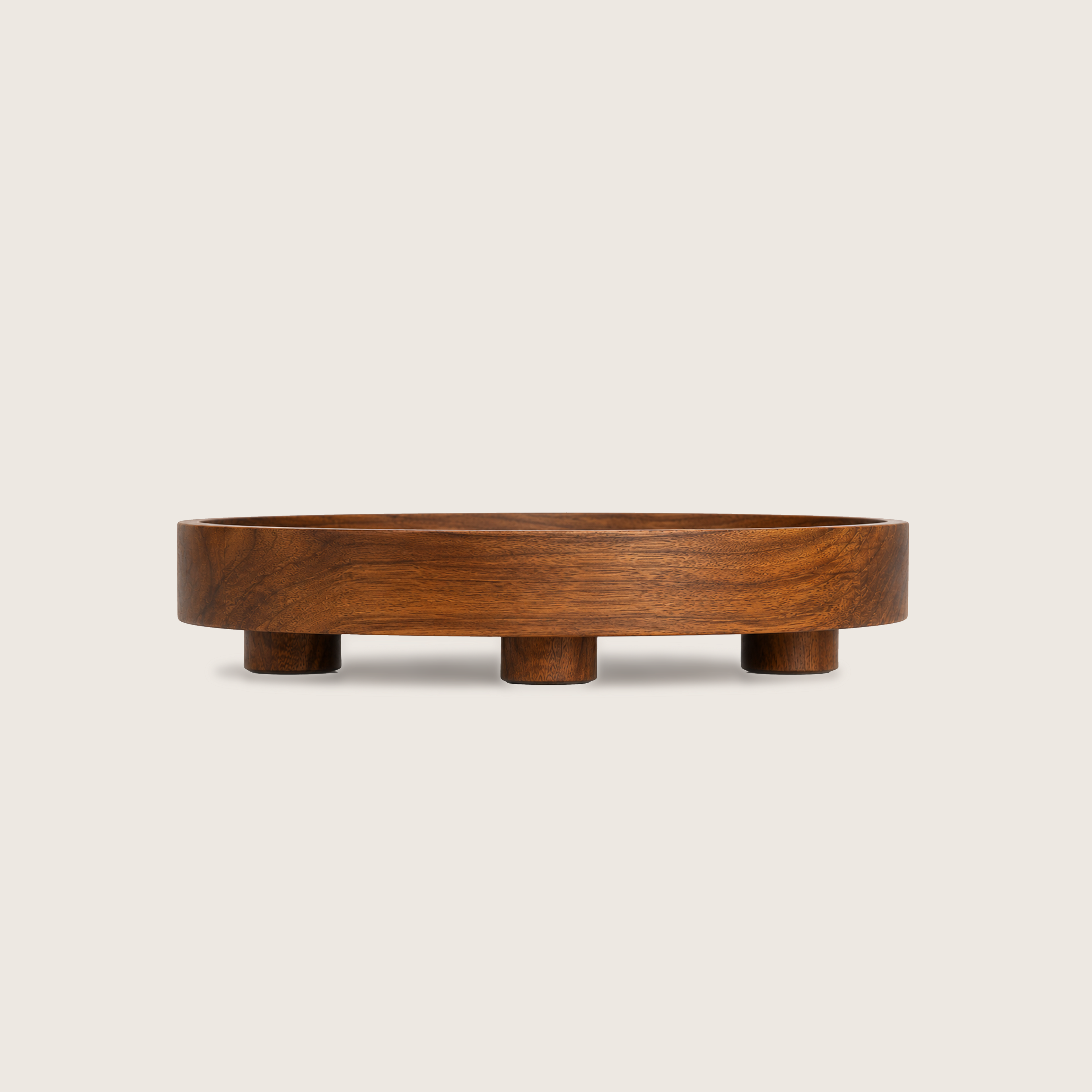 natural wood serving plate with 3 legs